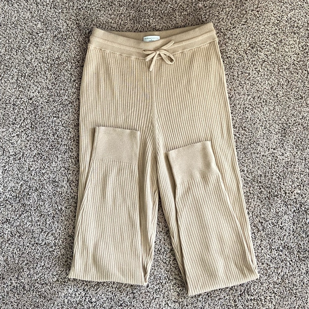 Joggers from Aritzia! Like new- never worn.